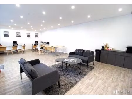 local commercial 250 m²