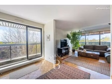 appartement 5 pièces 121 m²