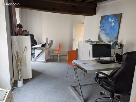 local commercial 65 m² fontainebleau