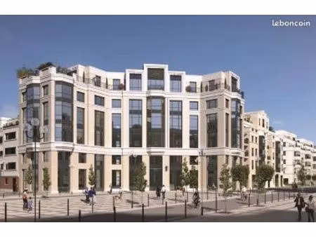 bureau 469 m²
