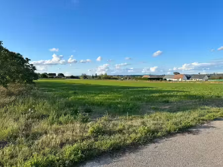 vente terrain 680 m² à la croix-en-touraine (37150)  72 000 €