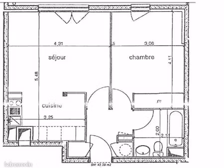 appartement f2 43m2 proche mairie