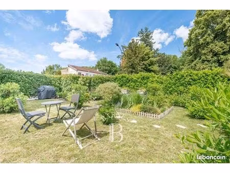 appartement 6 pièces 126 m²
