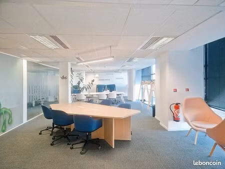 abonnements flexibles pour un espace de coworking à louer à maisons laffitte  stop & work 