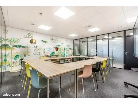 bureau 163 m²