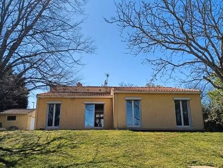 maison de plain-pied – environnement calme et vue dégagée