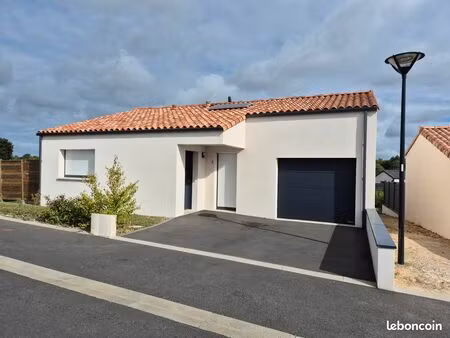 maison 3 chambres – 87 m² habitables – garage  jardin – la bernardière