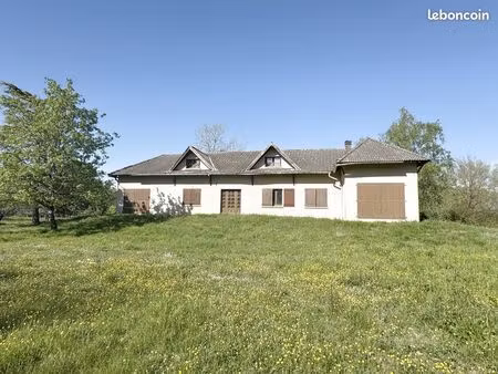propriété 15 pièces 330 m²