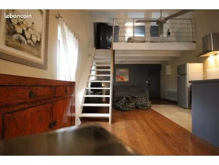 studio plein centrelourmarin