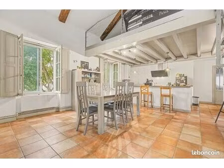 appartement 3 pièces 82 m²