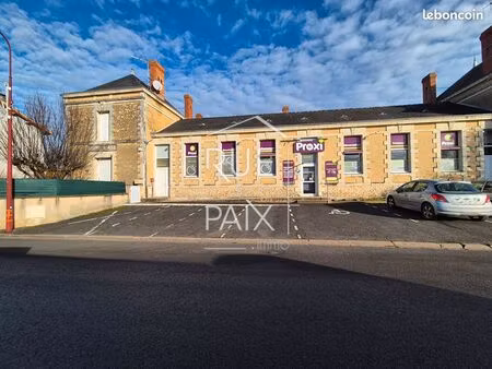 maison 6 pièces 255 m²