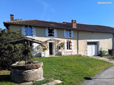maison en pierre 142 m²  6 pièces  4 chambres  3 salles d’eau  4 wc