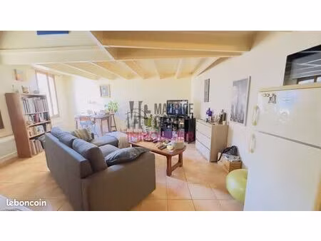 immeuble 207 m² carpentras