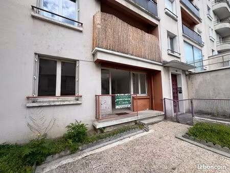 limoges: appartement type 3 avec jardin privatif