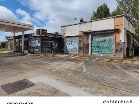 local commercial de 150m²