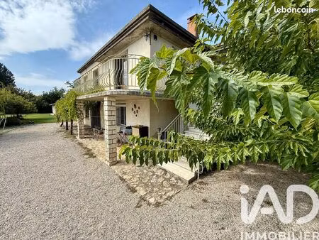 maison familiale 11 pièces 210 m²