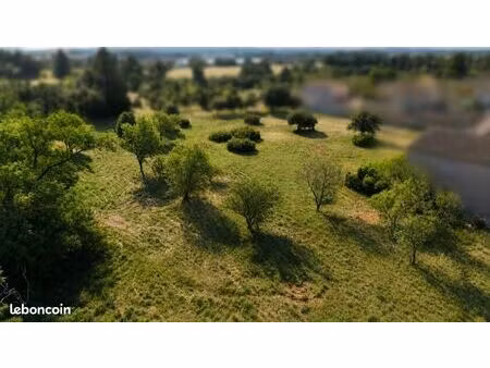 terrain 5 462 m² sorgues