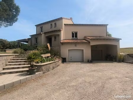 maison 7 pièces 175 m²