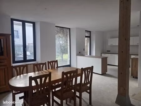 maison de ville 8 pièces 270 m²