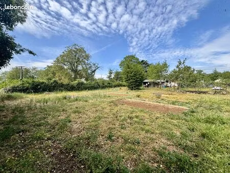 terrain 2685 m² châtellerault