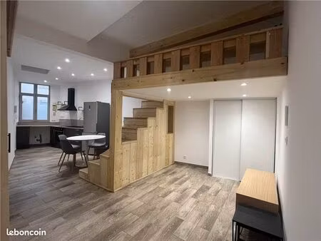 studio 1 pièce 27 m²