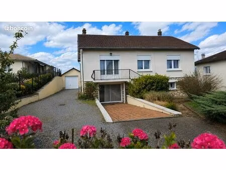 maison 6 pièces 105 m²