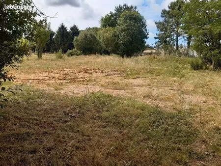 terrain 1500 m2