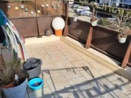 appartement t2 avec terrasse et parking
