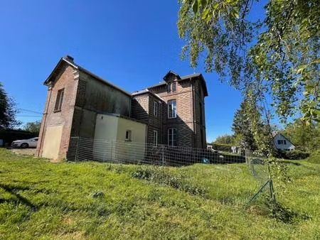 a louer f3 en duplex refait a neuf a la neuville sur auneuil