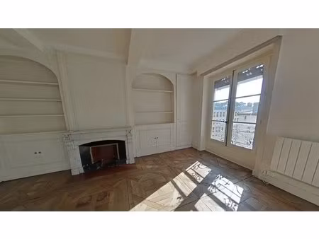 appartement 1 piece // lyon 1er