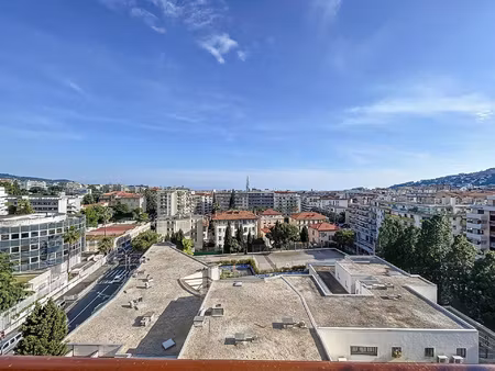 4 pièces  à louer  nice borriglione