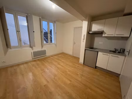 appartement rénové * 1 pièces * 17 m2 * 31000 toulouse
