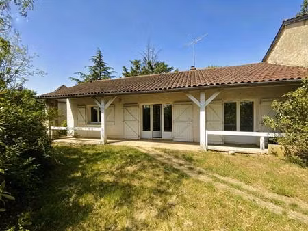 a vendre secteur gramat  pavillon rénové  2 chambres