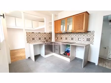 appartement f2 joinville refait à neuf 25 m²