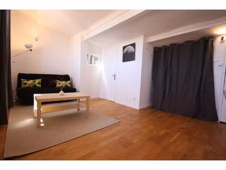 location appartement 1 pièce 24 m² à marseille 5 (13005)