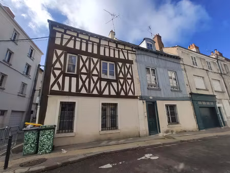 location appartement 1 pièce 27 m² à orléans (45000)