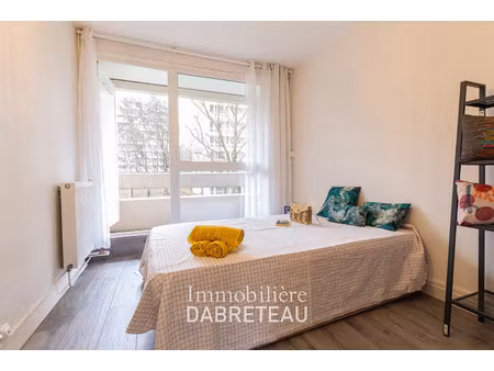 location appartement 5 pièces 112 m² à villeurbanne (69100)