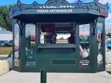 kiosque à pizzas savigné