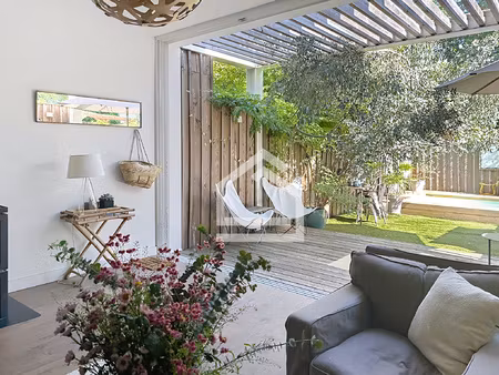 bordeaux nansouty - belle échoppe rénovée avec 4 chambres  p