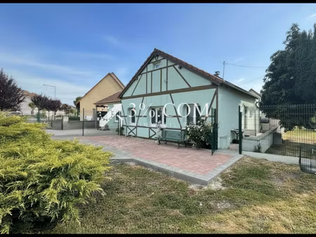 3%com maison familiale avec extension de 2025 - 5 chambres sur 6 49 ares