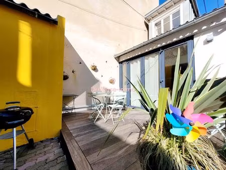maison de charme en second rideau avec terrasse et caveau près du jardin des plantes