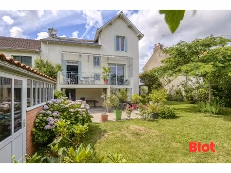 nantes bords de sèvre maison des années 1930  4 chambres