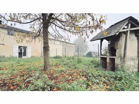 location maison 3 pièces 68 m² à pugnac (33710)