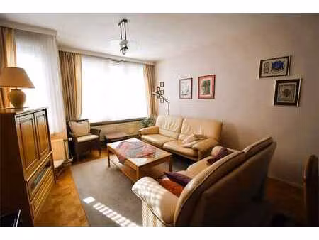 appartement trois chambres avec parking