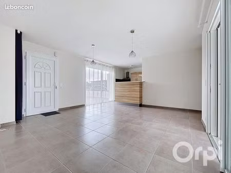 maison 2 pièces 60 m²