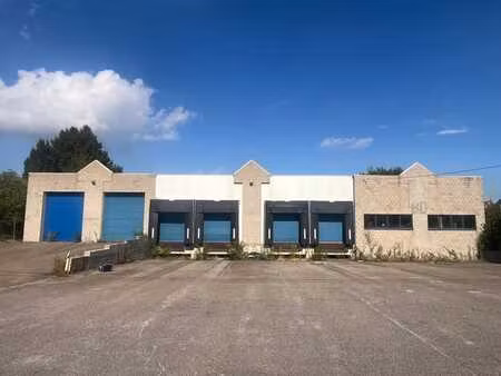 bâtiment logistique à vendre!