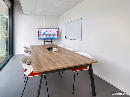 bureau privé à louer pour 4 personnes à poitiers  technopole futuroscope chasseneuil-du-po