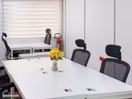 grand bureau à louer – regus poitiers technopole futuroscope chasseneuil-du-poitou