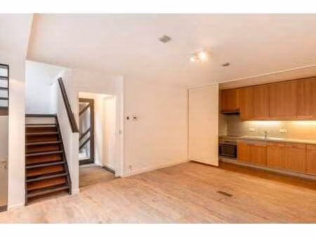 maison avec une chambre à coucher à herent