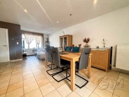 maison 3 chambres - jardin - parking privé